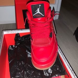 Wmns Air Jordan 4 Retro NRG